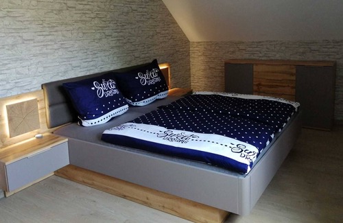 Sohland A. Rotstein House | relaxing holiday idyll at the foot of the Rotstein