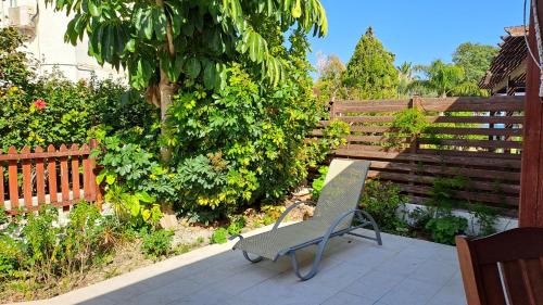 Pervolia Apartment | Relaxing Seaside Manors