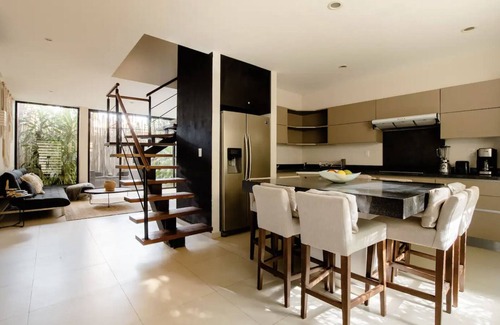 Playa Paraiso Villa | Relaxing Villa with Private Jacuzzi in Aldea Zama, Tulum