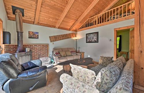 Stowe Area House | Remote Cabin with Fire Pit 3 Miles to Stowe Mtn!