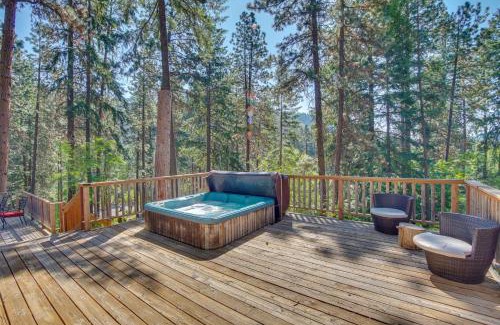 Naches House | Remote Escape Peaceful Cabin Near Naches River