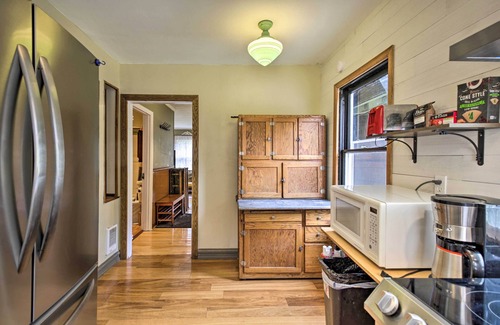 Idanha House | Remote Escape: Riverside Home w/Scenic Views