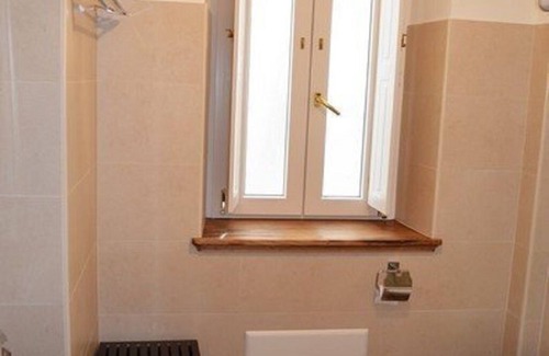 Santa Caterina dello Ionio House | Renovated apartment "Antiche Pietre" parquet design furniture