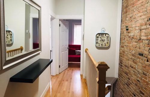Allston Apartment | Renovated, 10 Min from the city