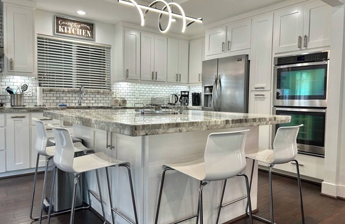 Willow Meadows/Willowbend Area House | Renovated 5 Bedroom, 4 Bath Private Home Fully-furnished near MDA, TMC, Galleria