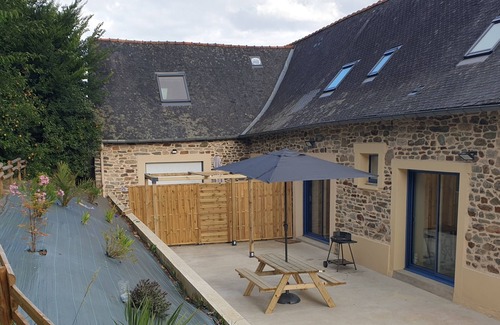 Pontivy House | Renovated Breton farmhouse "Rive Guerlédan