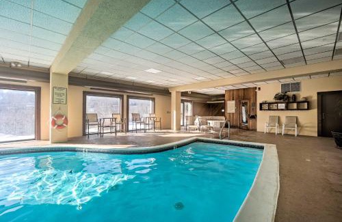 West Dover Apartment | Renovated Dover Condo - Steps to Ski Shuttle!