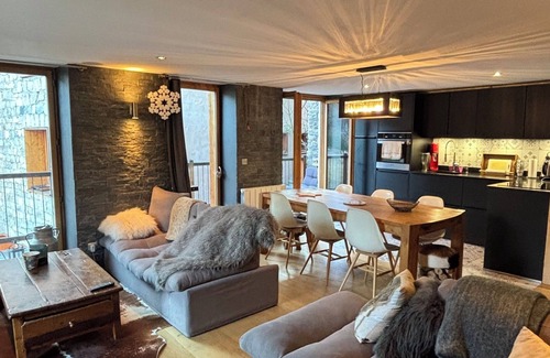 Villarabout Ski Chalet | Renovated house in authentic hamlet in the heart of the 3 Vallées ski area