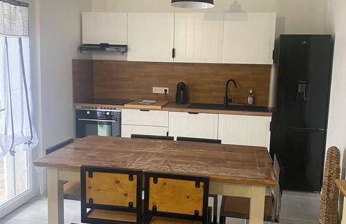 Fos-sur-Mer House | Renovated house with garden for 8 people in Fos sur Mer