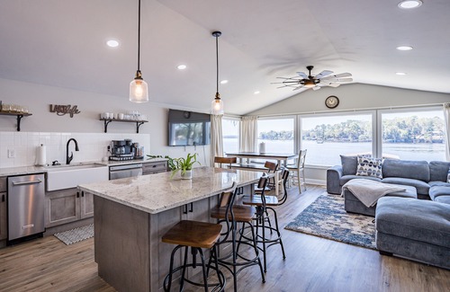 Quincy House | Renovated Lake Talquin Getaway!