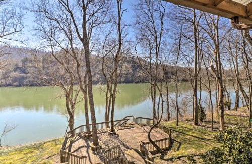 Boswell House | Renovated Riverfront Retreat with Deck and Grill!