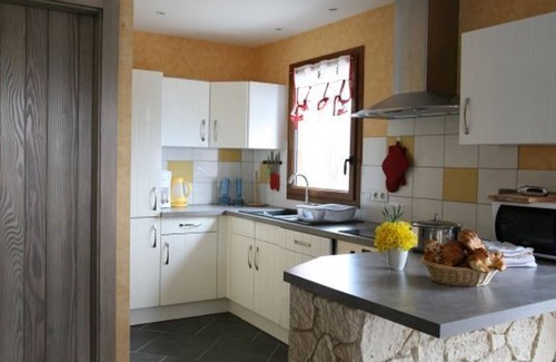 Vagney Cottage | Renovated Vosges Farmhouse with Comfort & Nature for 7, WiFi, Pets Welcome