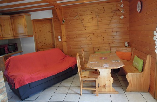 Fraize Ski Chalet | Rental of fenced chalet with barbecue and children's play area