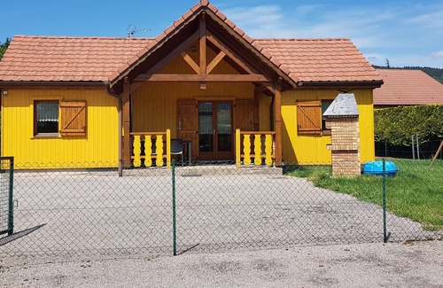 Fraize Ski Chalet | Rental of fenced chalet with barbecue and children's play area