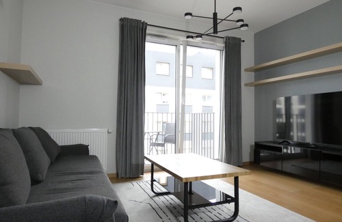 Nowe Miasto Apartment | RentPlanet - Apartament Brneńska