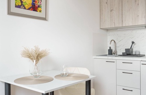 Fabryczna Apartment | RentPlanet - Studio Fabryczna