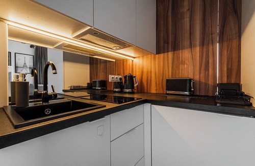 Fabryczna Apartment | RentPlanet - Studio Legnicka