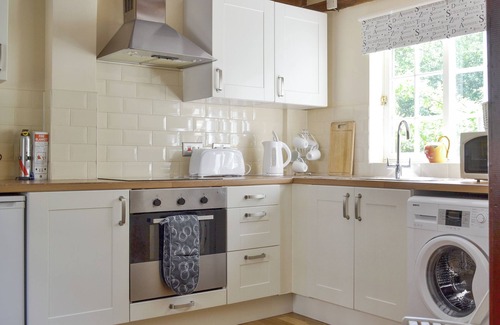 Hundall Cottage | Repton Cottage - 25348