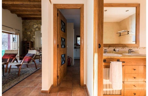 San Lorenzo de El Escorial House | Rest among pines in San Lorenzo de El Escorial