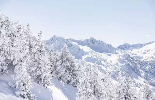 Saint-Lary-Soulan Apartment | Résidence Aurette Pic Long - AURET RESIDENCE within walking distance of the centre