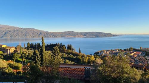 Pulciano Apartment | Residence Virgilio Red