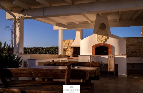 Andria Resort | Resort Coppe di Murgia, Immersa nel territorio dell'alta murgia, tra Castel Del Monte e la città di Andria, Corato e Bari