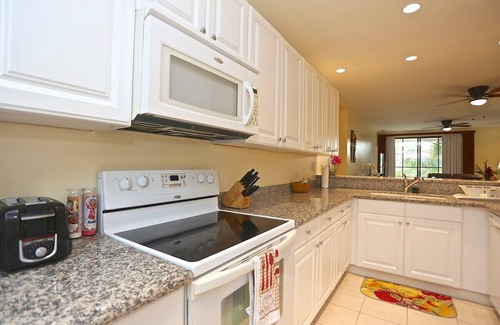 Coco Condo | Resort-Style Condo - 4 Pools & Beach Club Access