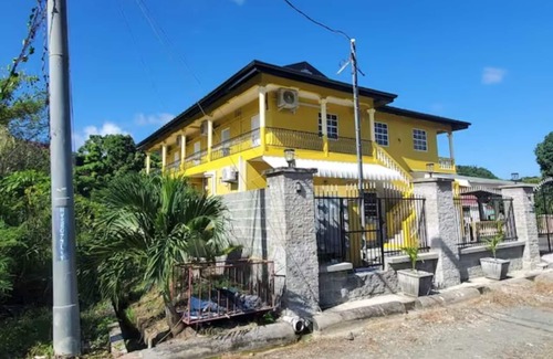 Prospect Apartment | Rest, Relax, Recharge too