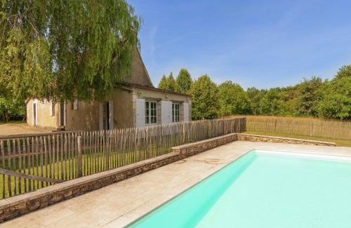 Saint-Georges-de-Montclard House | Restored farmhouse with private pool