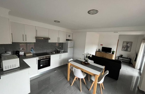 Furnas Condo | Retiro Termal no Centro do Vulcão das Furnas