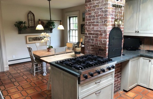 Huntington House | Retreat in special private water front surrounding-45 minutes from Manhattan.