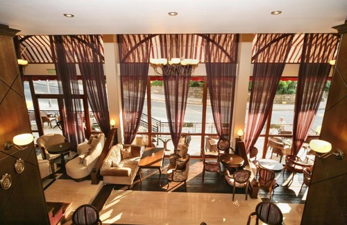 Haskovo Hotel | Retro Hotel