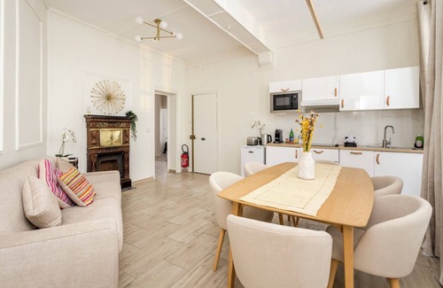 2nd Arrondissement House | Reva Suites