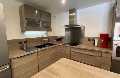 Levens Apartment | Rez de jardin, entre mer et montagne