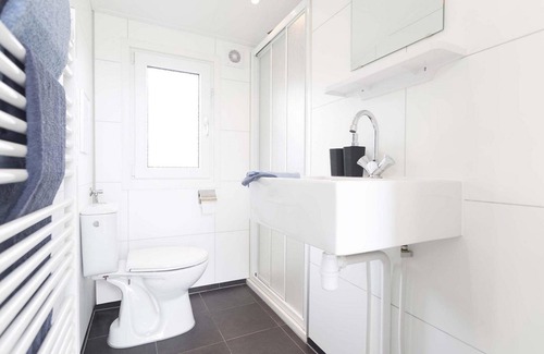 Aalst Ski Chalet | ✓ Rialto at Recreatiepark het Esmeer ✓ Holiday home for 5 persons ✓ Located in Aalst (Gelderland) ✓ Waterside holiday park ✓ Book directly through the park