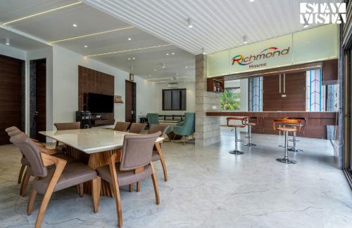 Daulatabad Villa | Richmond House by VEO - Part of StayVista