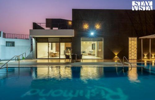 Daulatabad Villa | Richmond House by VEO - Part of StayVista