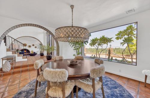 The Mesa House | Ridge House - Mountainside and Resort-Class Amenities