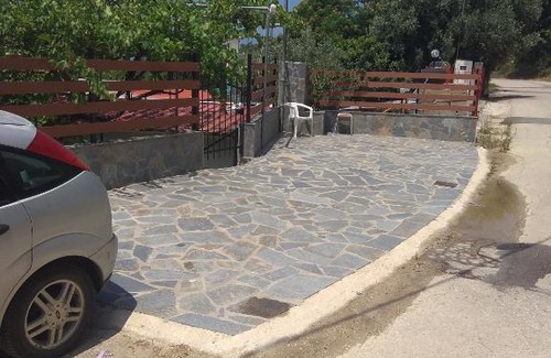 Zalongo House | Right next to the sea 2