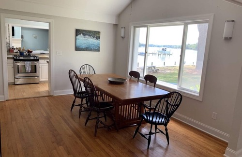 Mathews House | "Right on the Water" vacation home in Mathews