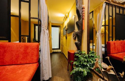 Hang Buom Apartment | Rik's Memories Hanoi Old Quarter - Art Stay for 5