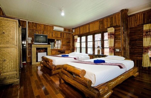 Mueang Ngai Hotel | Rimdoi Resort