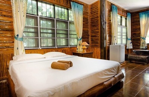 Mueang Ngai Hotel | Rimdoi Resort