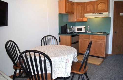 Deep Hole Condo | Rise & Shine- Adorable Efficiency w/Views & Pool!