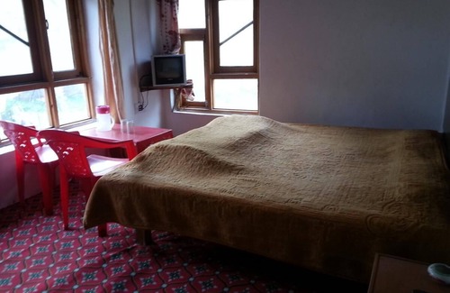 Pokhara House | Rising Moon Guest House