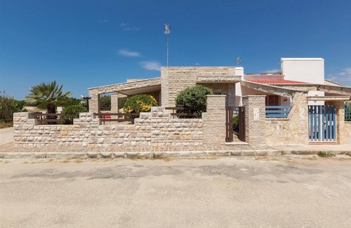 Punta Prosciutto Apartment | Riva del Conte by BarbarHouse