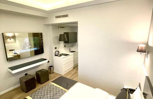 Old Town Apartment | Riva Hotel Alsancak