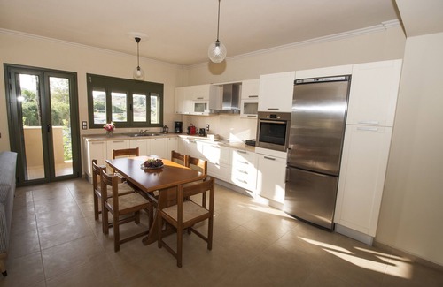 Lixouri Apartment | RIVER 2 Beautiful and large maisonette with three bedrooms