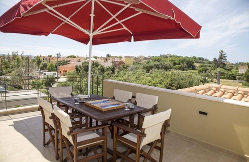 Lixouri Apartment | RIVER 2 Beautiful and large maisonette with three bedrooms