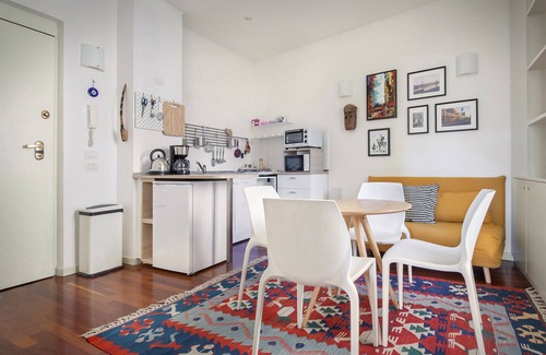 Verona City Centre Apartment | River balcony - view to the river Adige